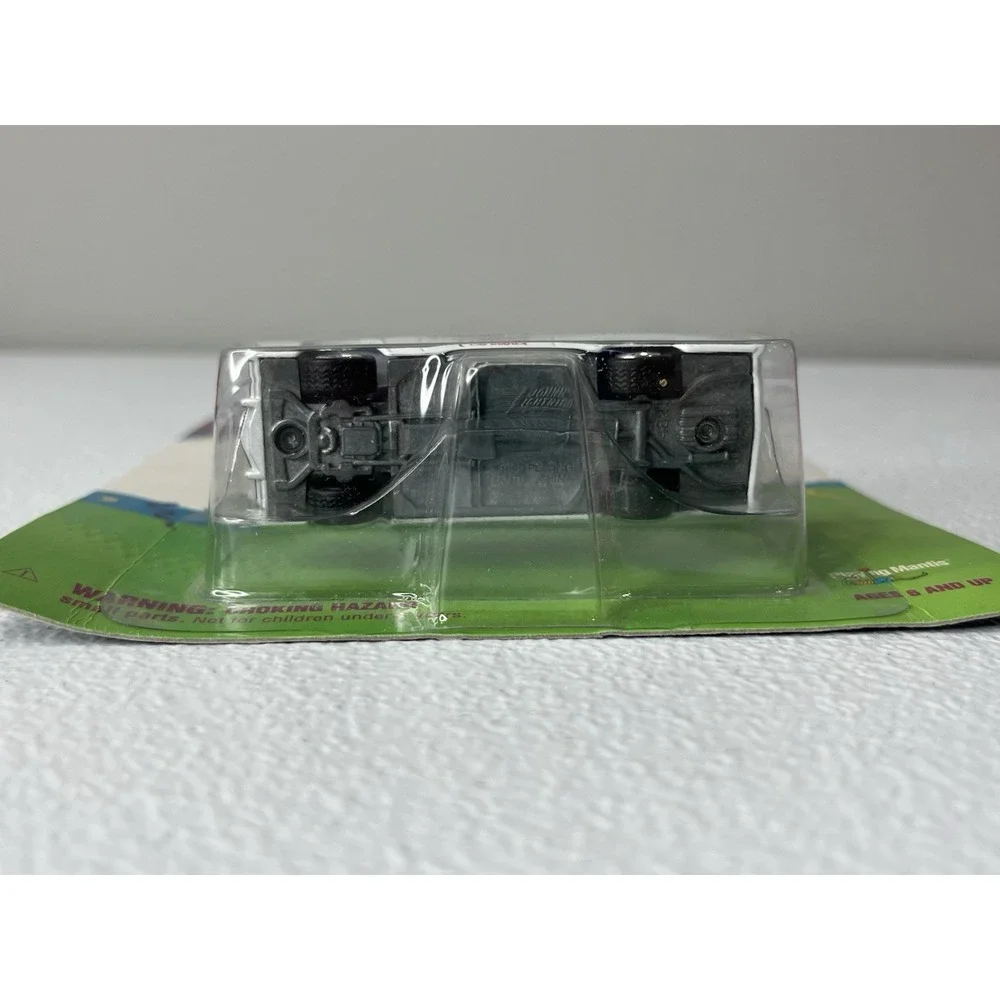 Lot Of 2 Johnny Lightning 1:64 Scale 2000 Kentucky Derby Festival 1973 Cadillac‎